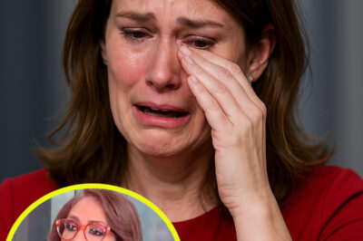 Oh my god!! We STOP the show after Jessica Tarlov made this huge mistake right there.. WE GO OFF!!